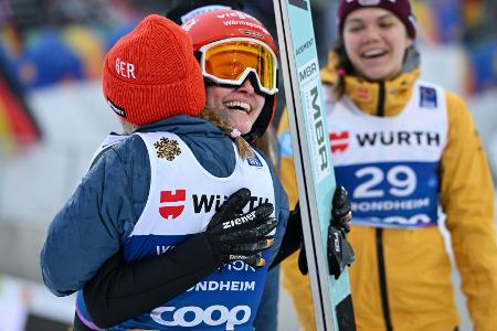 Freitag führt Skisprung-Team zu WM-Bronze Freitag führt Skisprung-Team zu WM-Bronze
