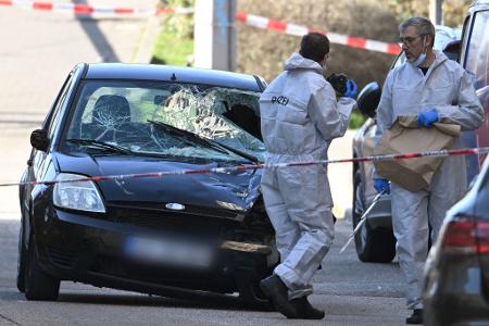 Mit diesem Fahrzeug soll ein Mann in eine Menschenmenge in Mannheim gefahren sein.