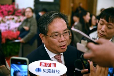Der Abgeordnete Ding Lieming sieht China vor einem harten Kampf hinsichtlich der US-Zölle. 