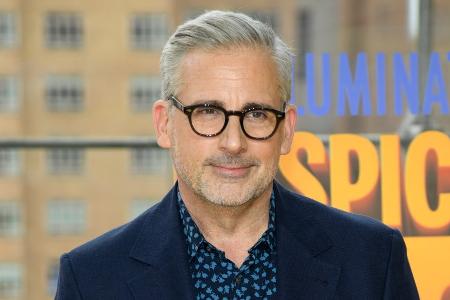 Hollywoodstar Steve Carell zahlt Abschlussball-Tickets für Feueropfer Hollywoodstar Steve Carell zahlt Abschlussball-Tickets für Feueropfer