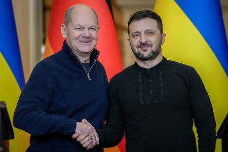 Für Deutschland reist Bundeskanzler Olaf Scholz (SPD) nach Belgien. Der wahrscheinlich künftige Kanzler Friedrich Merz (CDU) wird ebenfalls in Brüssel erwartet, um an einem Treffen mit konservativen Regierungschefs teilzunehmen. (Archivbild)