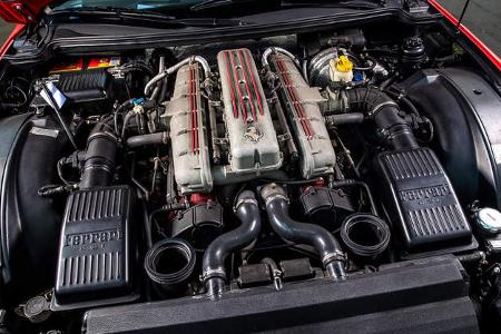 Ferrari 550 Maranello, Motor