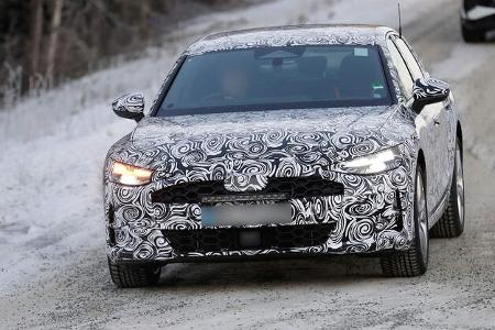 Erlkönig Audi A7 Limousine