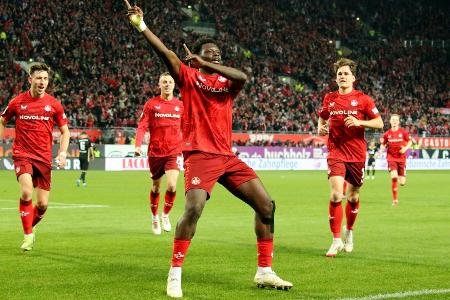 Trotz Remis: Lautern springt an die Spitze Trotz Remis: Lautern springt an die Spitze