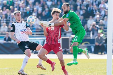 Waldschmidt erlöst Köln spät Waldschmidt erlöst Köln spät