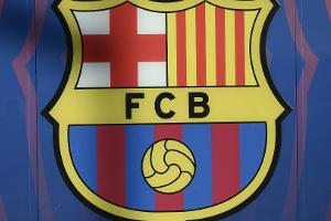 Nach Tod des Teamarztes: Ligaspiel von Barcelona abgesagt
