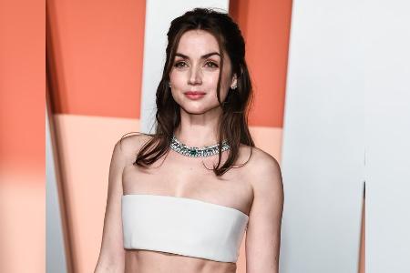 Glänzend war gestern! Satin Skin ist jetzt angesagt