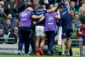Verletzungsdrama um Rugby-Superstar Dupont