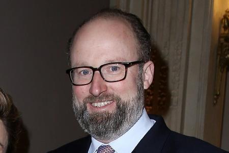 Prinz Robert von Luxemburg gibt Tod seines Sohnes Frederik bekannt Prinz Robert von Luxemburg gibt Tod seines Sohnes Frederik bekannt