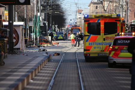 Bei der Todesfahrt sind zwei Menschen getötet und 14 verletzt worden. (Archivbild)