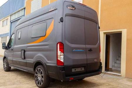 Heckansicht, Ford, Elektrocamper