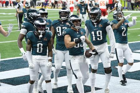 Anders als 2018: Eagles feiern NFL-Triumph im Weißen Haus Anders als 2018: Eagles feiern NFL-Triumph im Weißen Haus