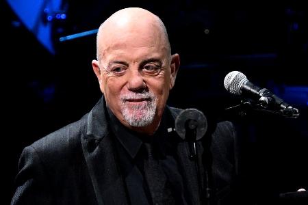 Tour-Unterbrechung: Billy Joel muss sich von Operation erholen Tour-Unterbrechung: Billy Joel muss sich von Operation erholen