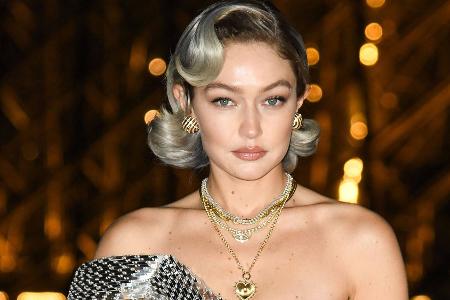 Offen wie nie: Gigi Hadid spricht über Beziehung mit Bradley Cooper Offen wie nie: Gigi Hadid spricht über Beziehung mit Bradley Cooper