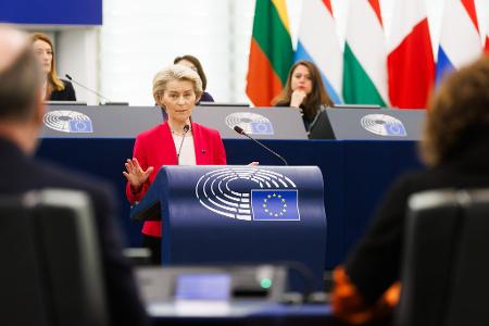 Die Europäische Union muss handeln, sagt Kommissionspräsidentin Ursula von der Leyen. (Archivbild)