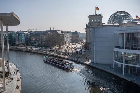 Union, SPD und Grüne verhandeln weiter über Finanzpaket. (Archivbild) Union, SPD und Grüne verhandeln weiter über Finanzpaket. (Archivbild)