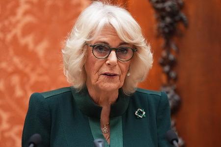 Königin Camilla schickt persönlichen Brief an Gisèle Pelicot Königin Camilla schickt persönlichen Brief an Gisèle Pelicot