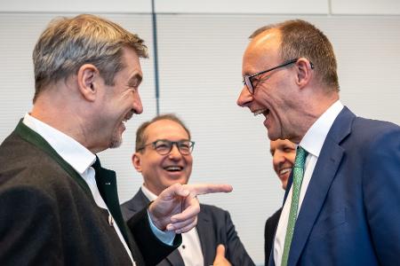 Ohne Zustimmung aus Bayern wird es knapp für das Finanzpaket im Bundestag. (Archivbild) Ohne Zustimmung aus Bayern wird es knapp für das Finanzpaket im Bundestag. (Archivbild)