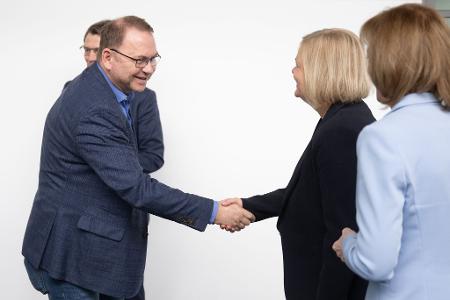 Tarifverhandlungen für Öffentlichen Dienst von Bund und Kommunen gehen weiter. 