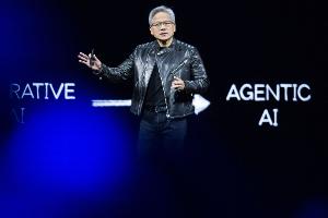 Nvidia-Chef Jensen Huang schwört die Welt auf ein KI-Zeitalter ein - für das seine Firma die Chips liefern will.