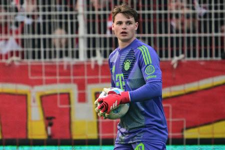 Bayern-Keeper Urbig fehlt U21 wegen Fußverletzung Bayern-Keeper Urbig fehlt U21 wegen Fußverletzung