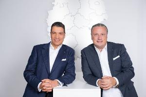 Sassan Hilgendorf und Daniel Ritter, Geschäftsführende Gesellschafter bei Von Poll Immobilien: Ein Mehrheitsanteil an dem Makler soll verkauft werden (Archivbild)