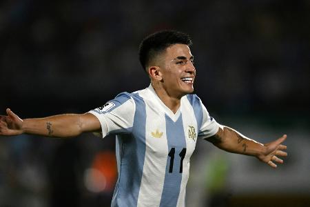 Argentinien nur noch ein Remis vom WM-Ticket entfernt Argentinien nur noch ein Remis vom WM-Ticket entfernt