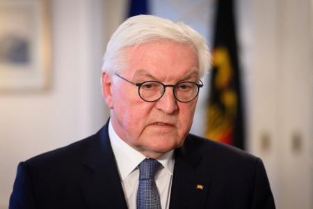 Bundespräsident Steinmeier hat die Grundgesetzänderung für das Finanzpaket unterzeichnet Bundespräsident Steinmeier hat die Grundgesetzänderung für das Finanzpaket unterzeichnet