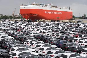Die deutsche Autoindustrie hat 2024 mehr Fahrzeuge in die USA exportiert (Archivbild)