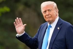 Trump bekräftigt den US-Anspruch Anspruch auf Grönland. 