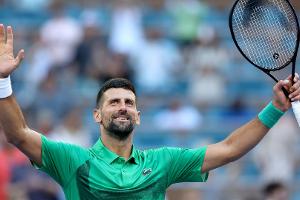 Kurz vor der 100: Djokovic im Finale von Miami