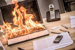 Brennender Akku? Das solltest Du jetzt und künftig tun