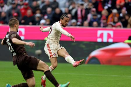 Doppelpack Sané: Angeschlagene Bayern ringen Pauli nieder Doppelpack Sané: Angeschlagene Bayern ringen Pauli nieder