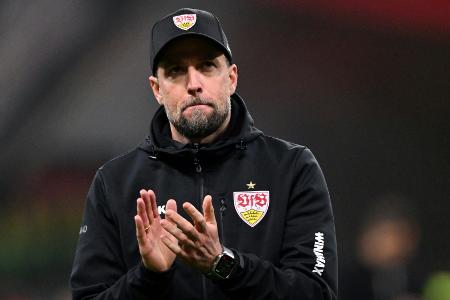 Nach nächster Pleite: Hoeneß stimmt VfB auf Pokal ein Nach nächster Pleite: Hoeneß stimmt VfB auf Pokal ein