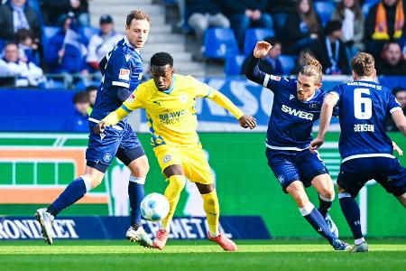 Tachie trifft nach 8,5 Sekunden für Braunschweig Tachie trifft nach 8,5 Sekunden für Braunschweig