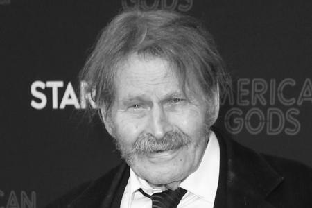 Bond-Bösewicht Bruce Glover ist mit 92 Jahren gestorben Bond-Bösewicht Bruce Glover ist mit 92 Jahren gestorben