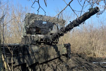 Die Kämpfe in der Ostukraine dauern an. (Archivbild) Die Kämpfe in der Ostukraine dauern an. (Archivbild)
