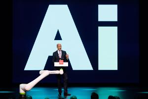 Weniger Bürokratie und mehr Innovation fordert Siemens-Chef Roland Busch.