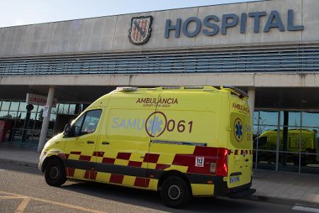 Bei einer Explosion in einer Mine im Norden Spaniens sind fünf Menschen ums Leben gekommen. Mehrere weitere Arbeiter kamen mit Verbrennungen in ein Krankenhaus. (Symbolbild) Bei einer Explosion in einer Mine im Norden Spaniens sind fünf Menschen ums Leben gekommen. Mehrere weitere Arbeiter kamen mit Verbrennungen in ein Krankenhaus. (Symbolbild)