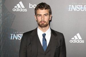 Nächster James Bond: "White Lotus"-Star Theo James der neue Favorit?