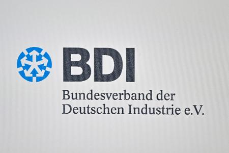 Wirtschaftsverbände warnen vor weiterem Abstieg Deutschlands. (Symbolbild)