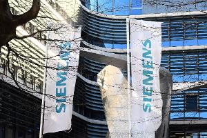 Siemens kauft in den USA zu.