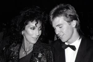 "Werde dich vermissen": Cher trauert um Ex-Partner Val Kilmer