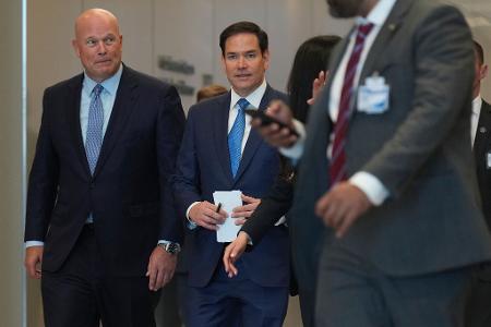 Schlug bei seinem ersten Nato-Treffen in Brüssel einen vergleichsweise moderaten Ton an: US-Außenminister Marco Rubio. Schlug bei seinem ersten Nato-Treffen in Brüssel einen vergleichsweise moderaten Ton an: US-Außenminister Marco Rubio.