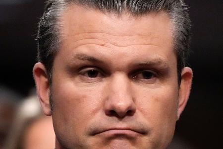 Pentagon-Chef Hegseth muss sich wegen der Chat-Affäre einer Untersuchung stellen. (Archivbild) Pentagon-Chef Hegseth muss sich wegen der Chat-Affäre einer Untersuchung stellen. (Archivbild)