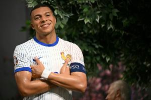 Vor Duell mit Arsenal: Mbappé bekommt Wachsfigur in London