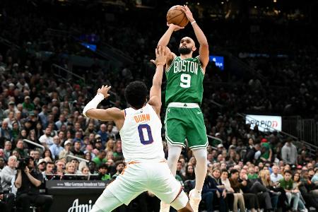 NBA: Celtics setzen Dreier-Bestmarke - Curry glänzt erneut NBA: Celtics setzen Dreier-Bestmarke - Curry glänzt erneut