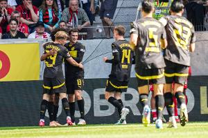 BVB startet mit Sieg in Woche der Wahrheit