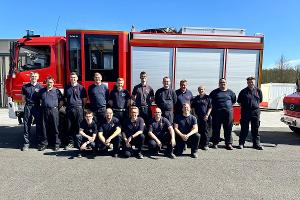 Neue Löschfahrzeug-Maschinisten bei den Feuerwehren im Kreis Wesel.