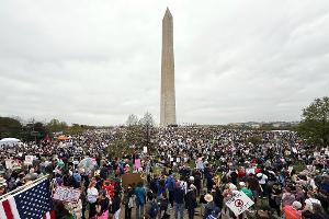 Tausende demonstrieren in den USA gegen Trump